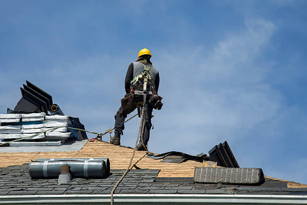 Professional Flat Roof Repair technician working in San Mateo, CA